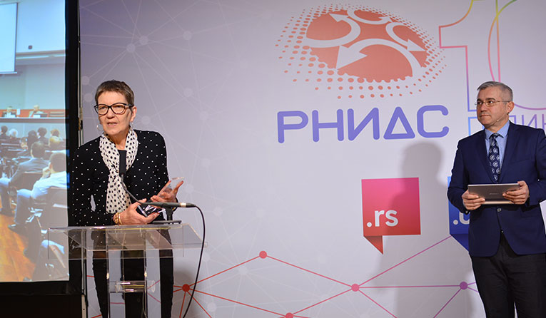 RNIDS-ova memorijalna plaketa