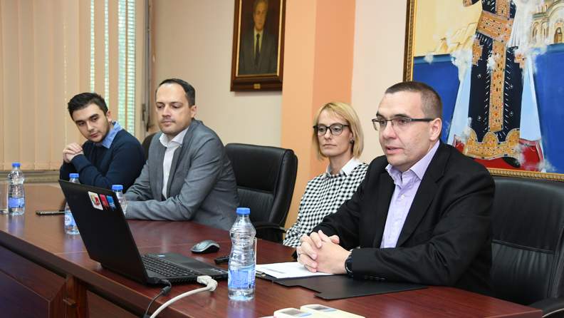 Skup u KG: Sistem naziva internet domena u Srbiji